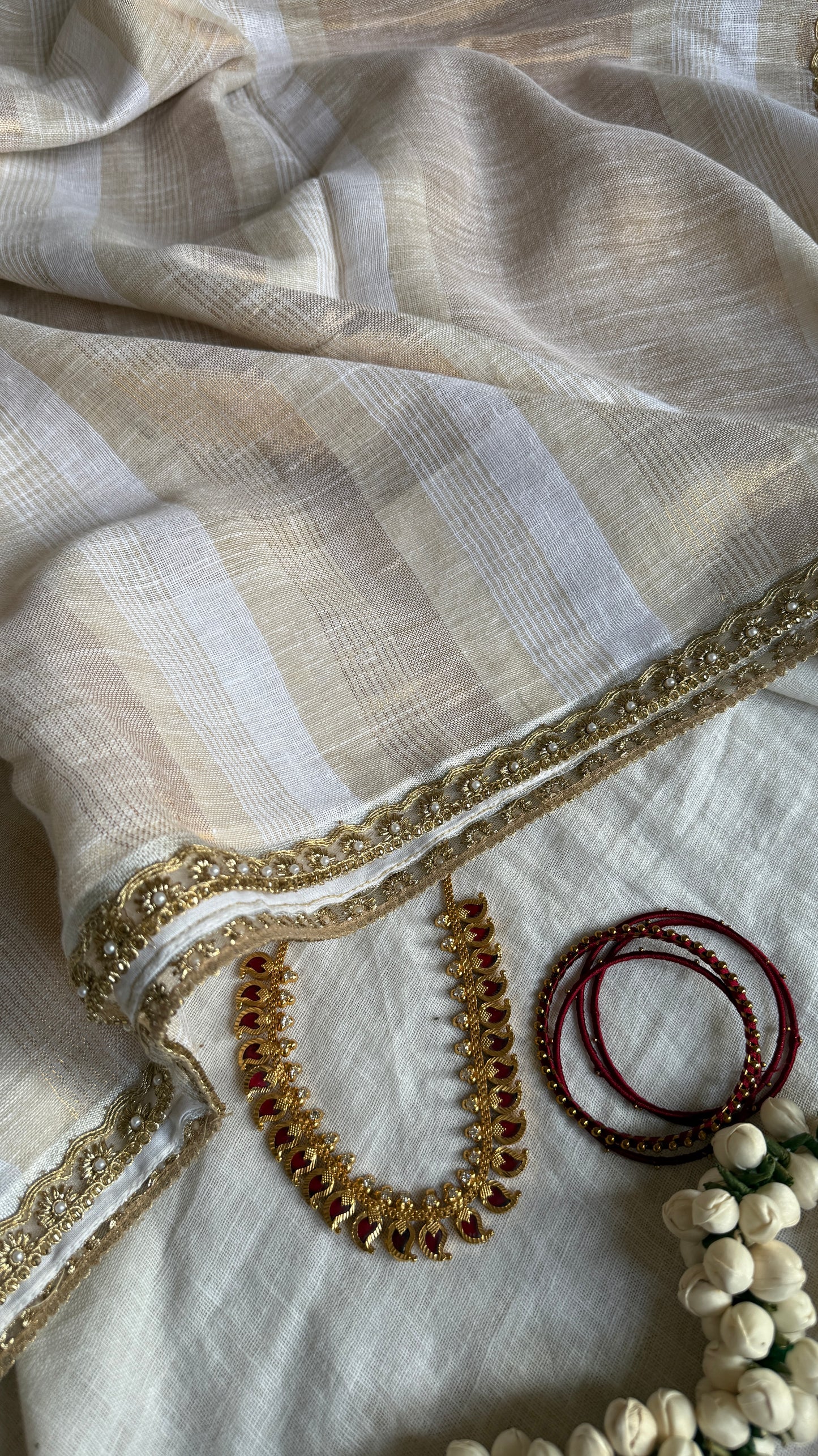 Onam Linen Gold