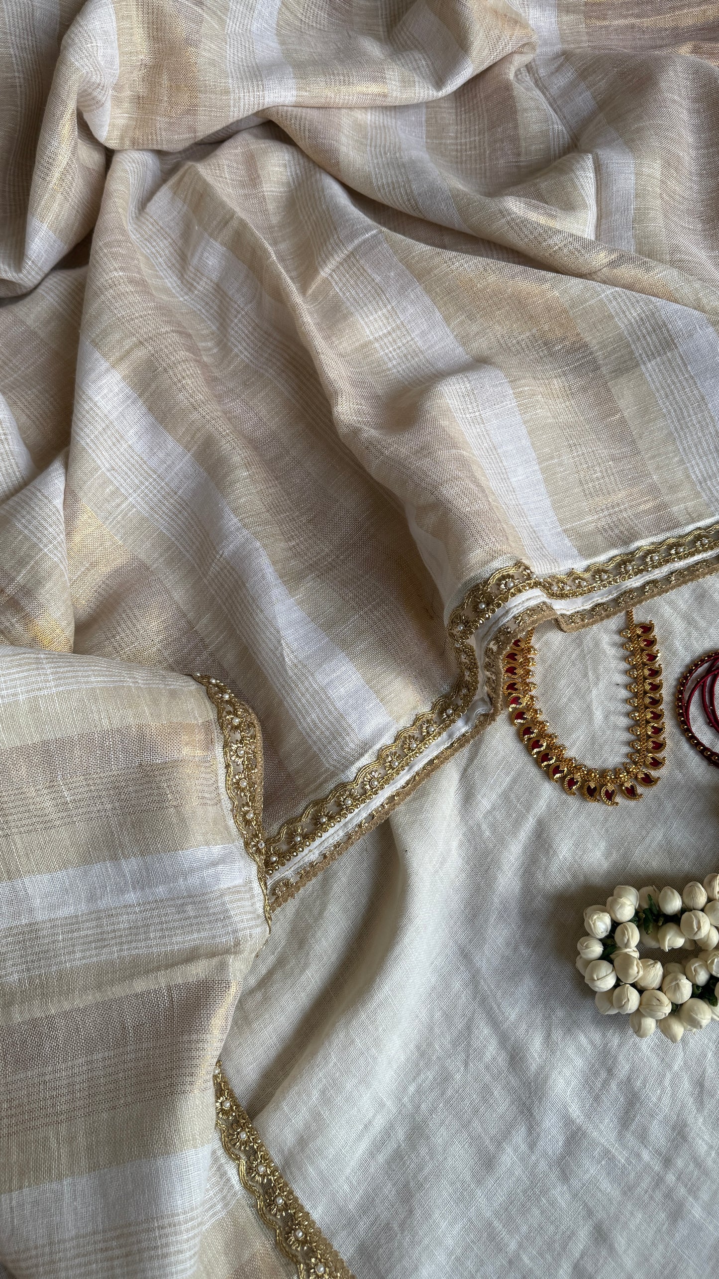 Onam Linen Gold